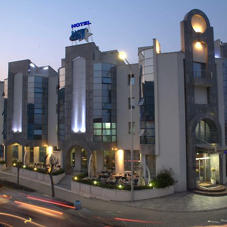Hotel Blue Star Budva Buitenkant foto