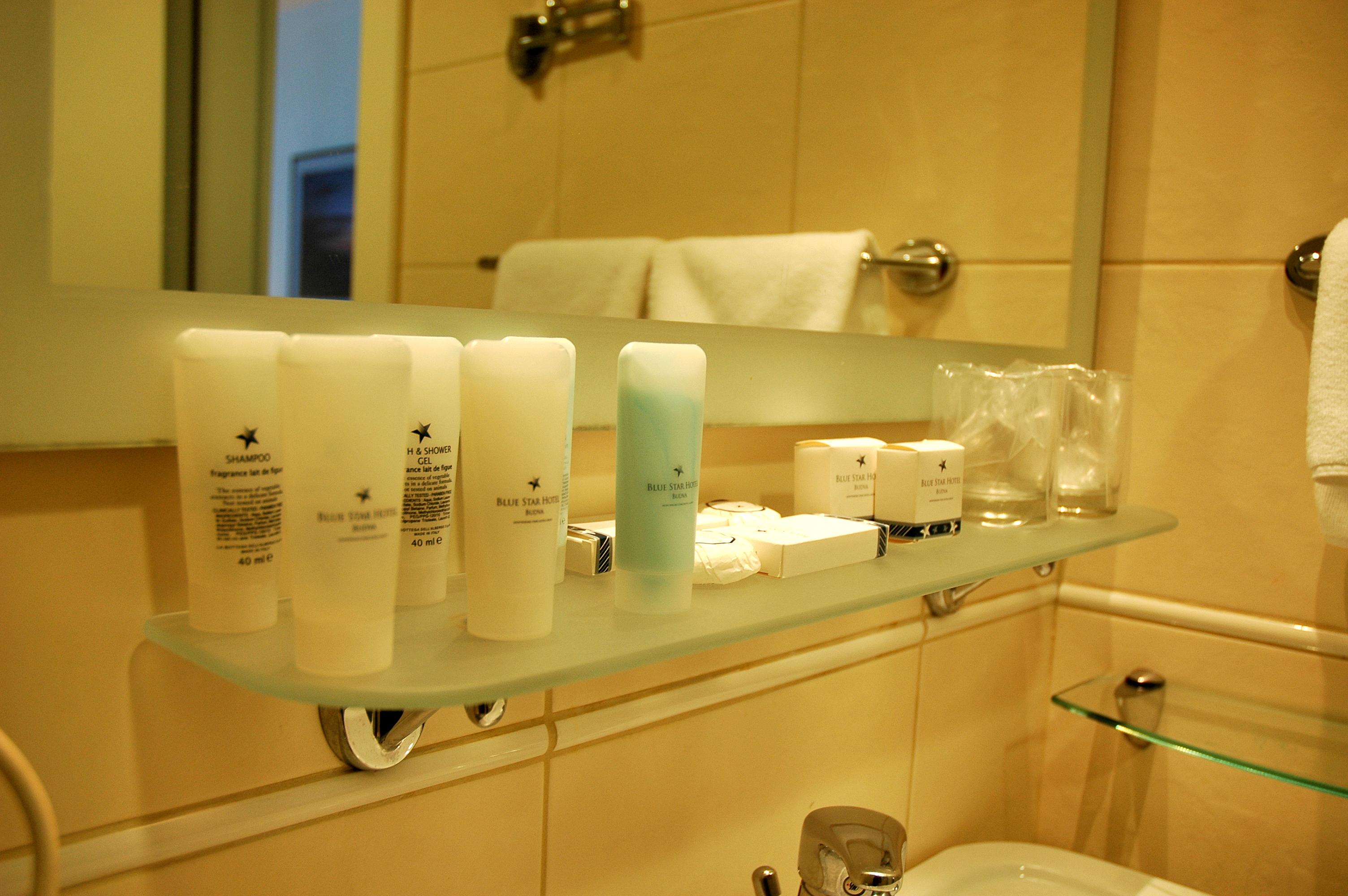 Hotel Blue Star Budva Buitenkant foto