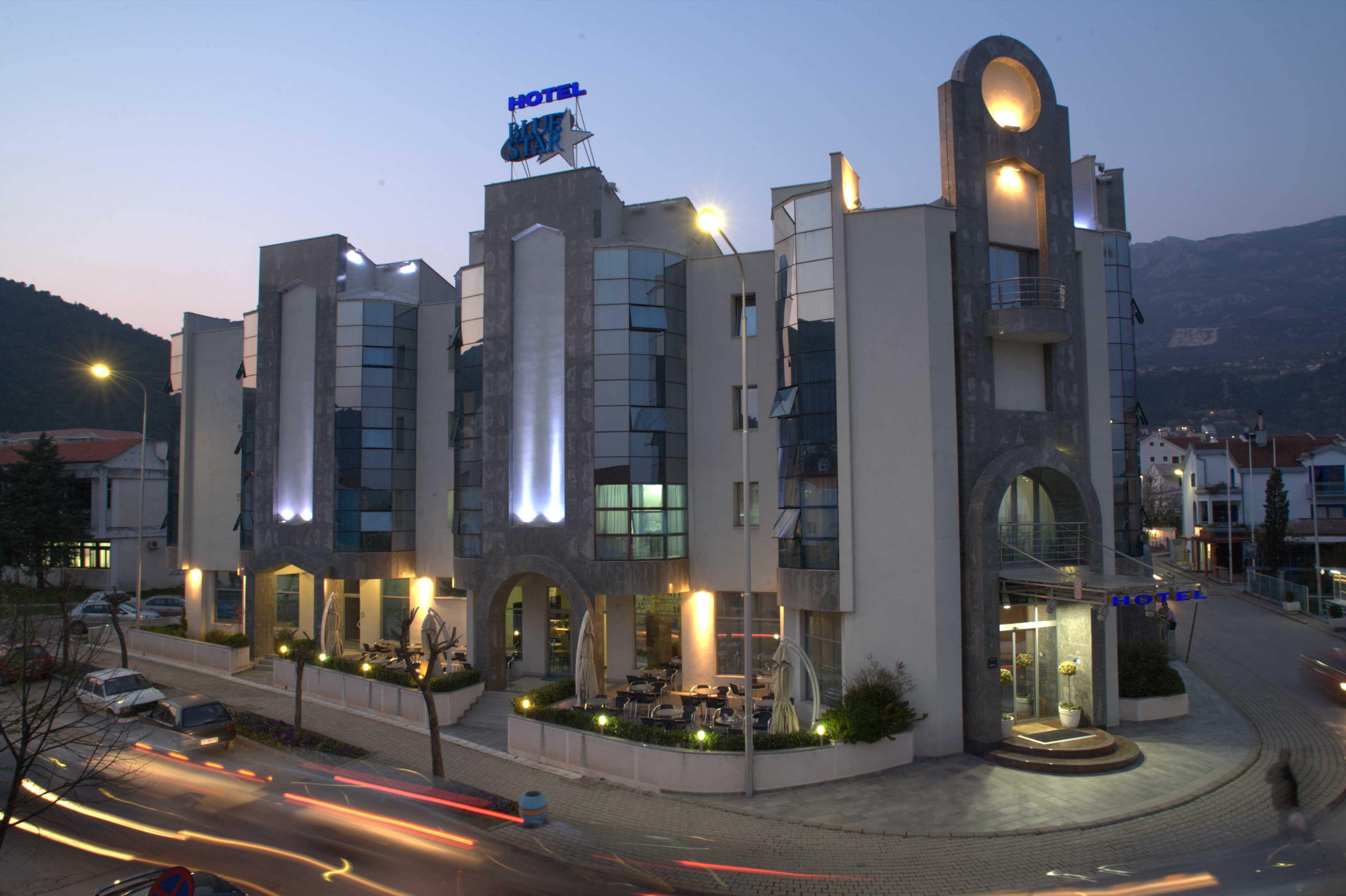 Hotel Blue Star Budva Buitenkant foto